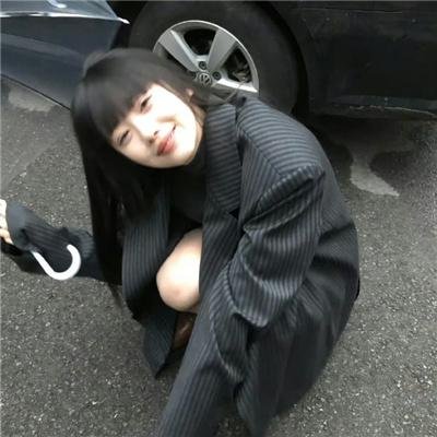桃花含露又春风